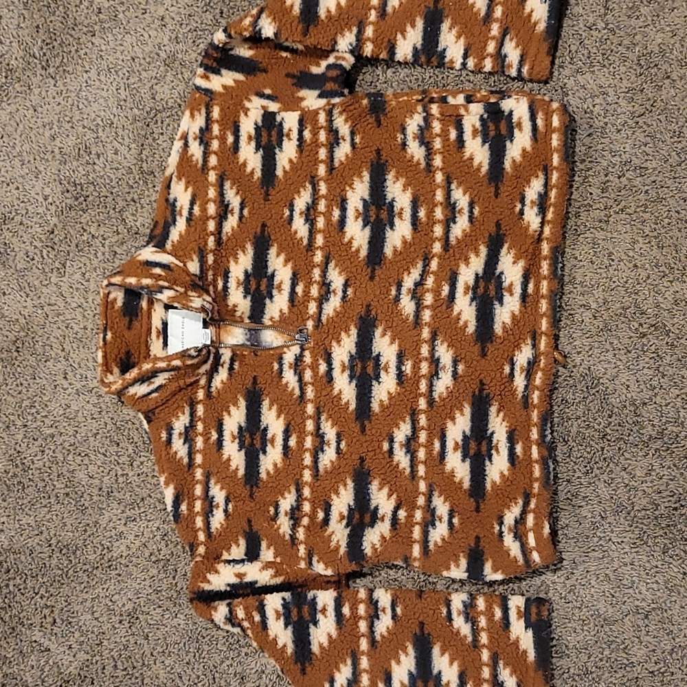 Sweater cropped top